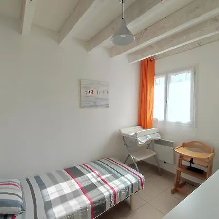 Apartment Mazet A 5 Minutes D'uzes Montaren-et-Saint-Mediers